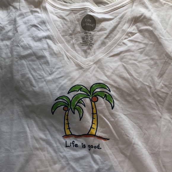 Life Is Good Tops - Life is good tee size XL   V- neck